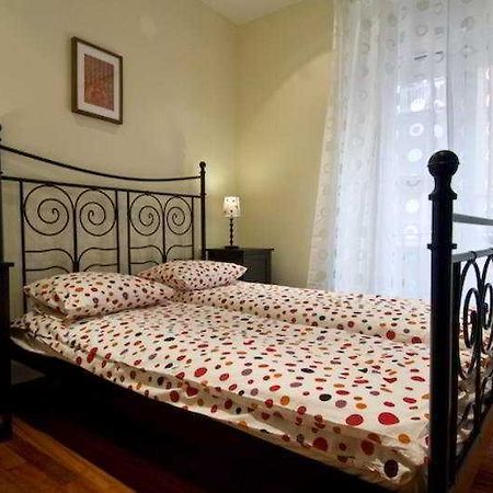 Prado Apartments Madrid Luaran gambar