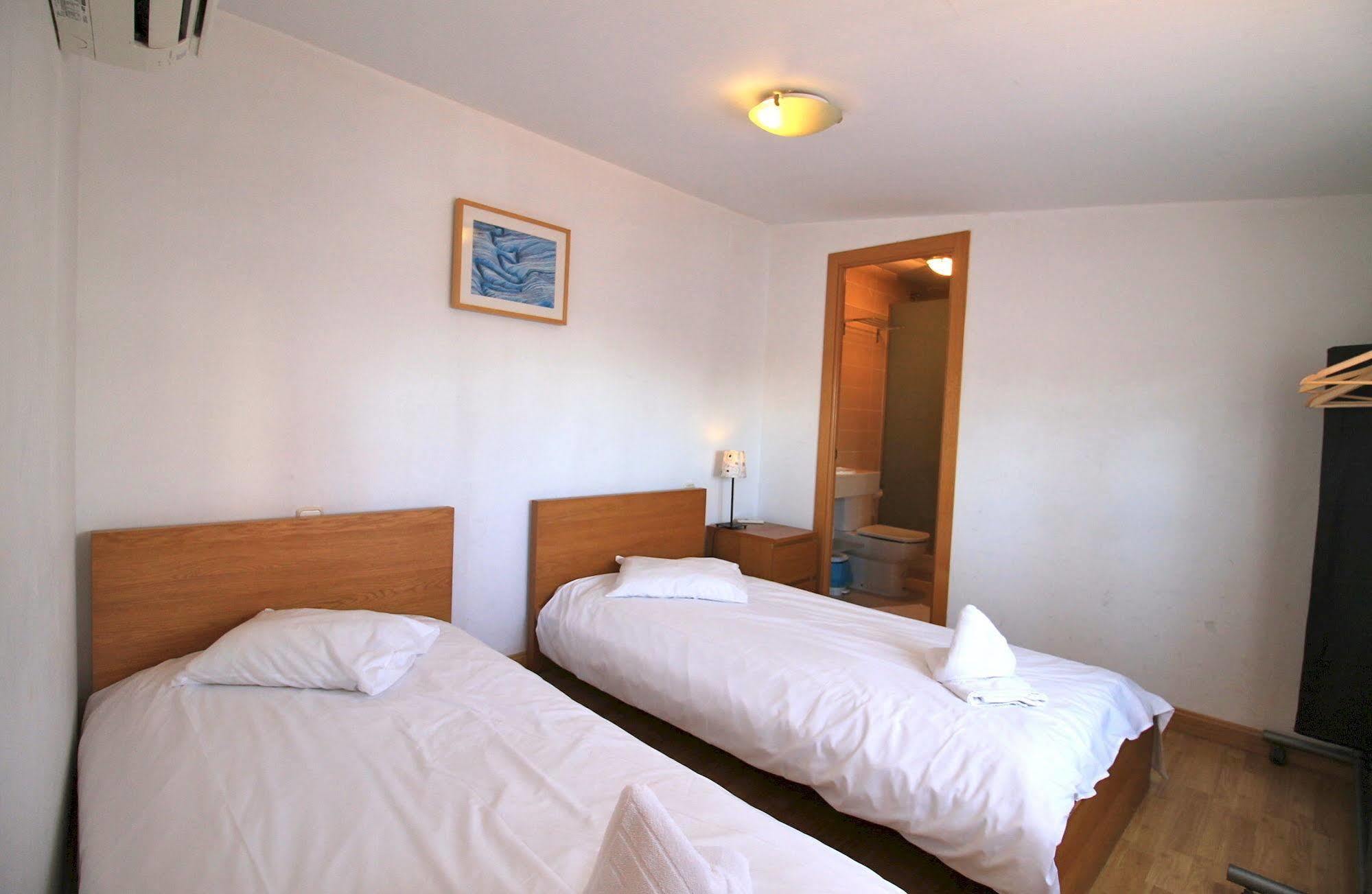 Prado Apartments Madrid Luaran gambar